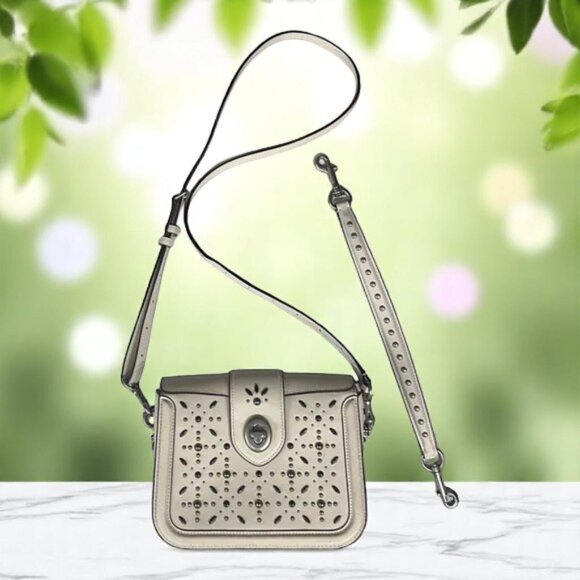 Coach Page Chalk Cream Prairie Rivets Crossbody Satchel Purse 8.5' x 7" x 3" - Picture 1 of 14